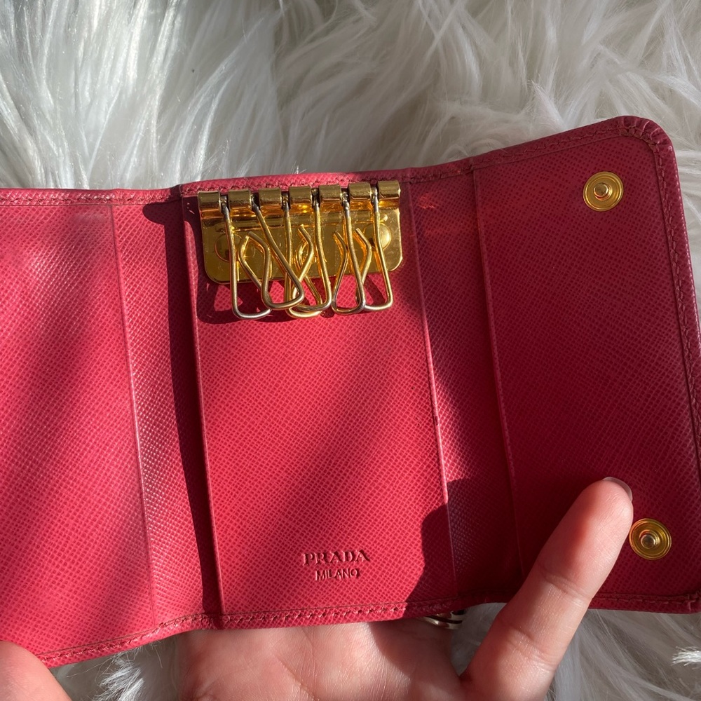 ✨Prada pink key holder ✨ - Picture 7 of 11